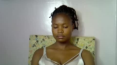 Molyne online show from 02/20/26, 06:10