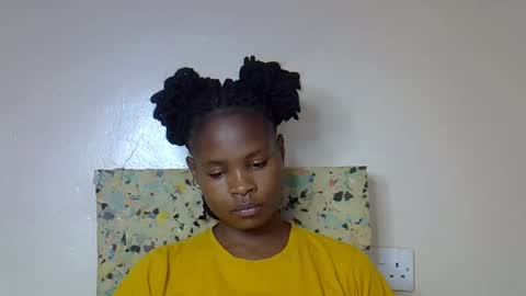 Molyne online show from 03/24/26, 02:11