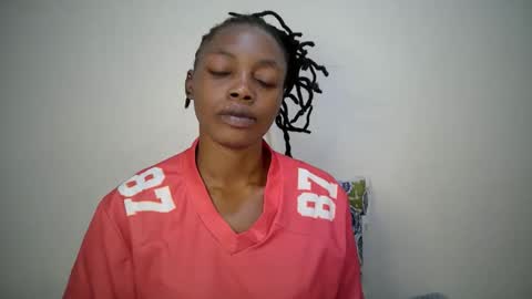 sexy_muna2 online show from 03/07/26, 08:22