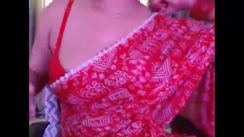 myra online show from 04/30/26, 05:03