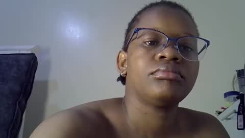 natallie online show from 04/12/26, 08:08