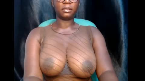 Snapshot of sexy_pearl12 chatting on 03/09/25, 06:54 zoe online show from 03/09/25, 06:54