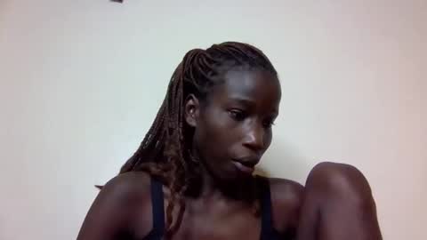 sexy_petittie online show from 09/19/25, 07:54