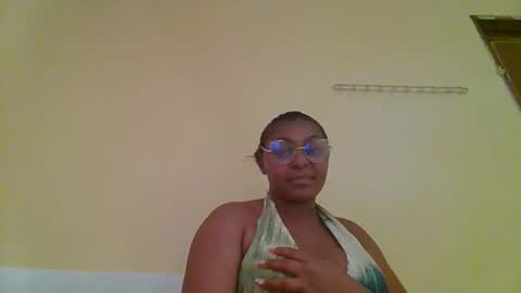 Snapshot of sexy_pretty_cherry chatting on 09/18/25, 04:09 Cherry online show from 09/18/25, 04:09