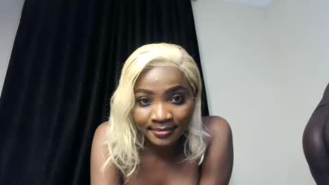 Snapshot of sexy_queen_eva chatting on 02/24/25, 09:31 eva am online everyday except friday online show from 02/24/25, 09:31