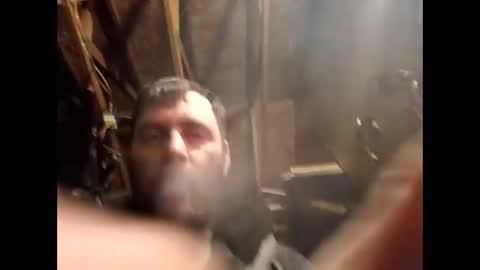 Snapshot of sexy_richy chatting on 03/02/25, 01:36 RICHY online show from 03/02/25, 01:36