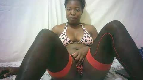 Snapshot of sexy_sandrah chatting on 03/08/25, 05:49 sexy_sandrah online show from 03/08/25, 05:49