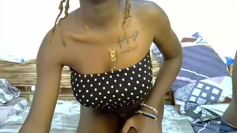 sexy_sasy online show from 11/05/25, 12:16