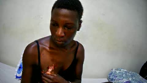 sexy_tania1 online show from 12/03/25, 07:49