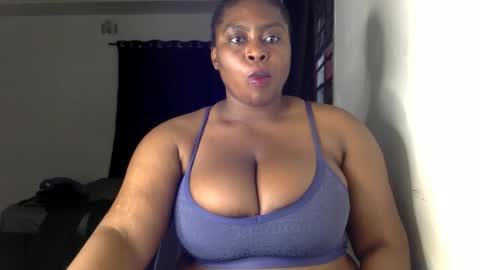Snapshot of sexy_wet_ria chatting on 05/26/26, 08:21 ria online show from 05/26/26, 08:21
