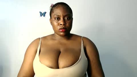 Luna online show from 02/18/26, 07:10