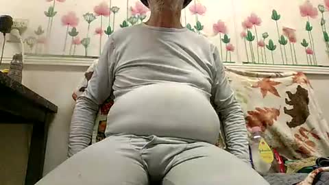 Daddy online show from 03/08/26, 03:32