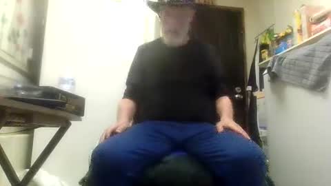 Daddy online show from 04/20/26, 07:11