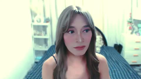 sexy_yllona online show from 04/26/26, 03:04