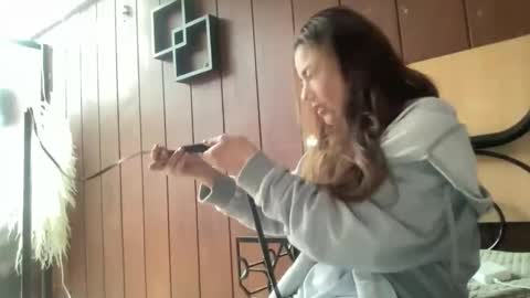 Alice Skay online show from 11/11/25, 01:55