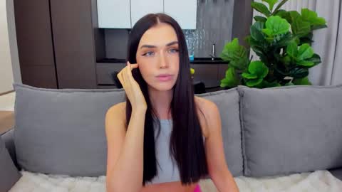 Lou online show from 02/08/25, 08:53