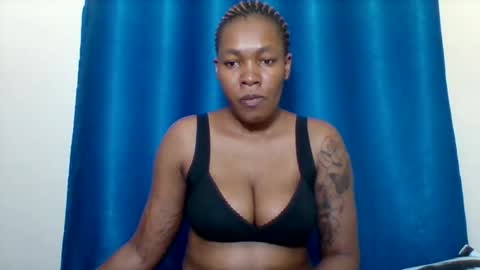 sexyapple2002 online show from 05/25/26, 05:24