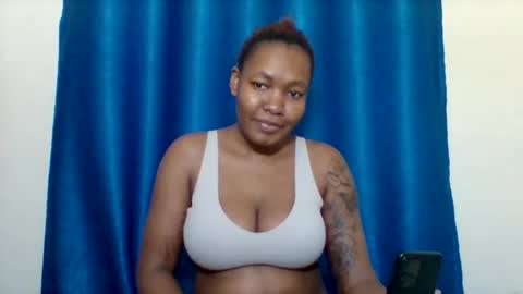 sexyapple2002 online show from 06/01/26, 07:04