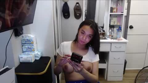 Snapshot of sexyasianzxx chatting on 06/23/26, 10:13 Sexyasianzxx online show from 06/23/26, 10:13