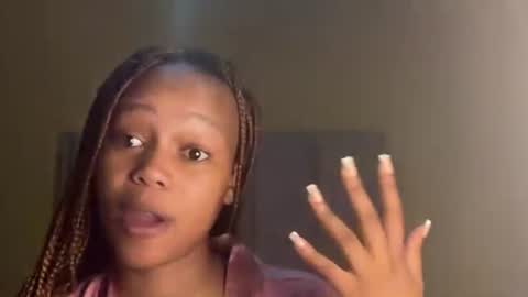 sexyasszeeee online show from 10/17/25, 08:55