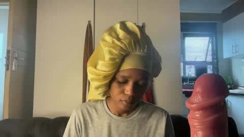 sexyasszeeee online show from 11/17/25, 02:23