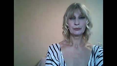 Snapshot of sexybabyforyou chatting on 05/29/26, 02:04 sexybabyforyou online show from 05/29/26, 02:04