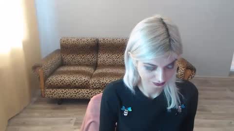 Snapshot of sexybeatriice chatting on 01/02/25, 07:12 sexybeatriice online show from 01/02/25, 07:12