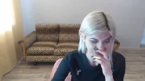 Snapshot of sexybeatriice chatting on 01/09/25, 07:21 sexybeatriice online show from 01/09/25, 07:21