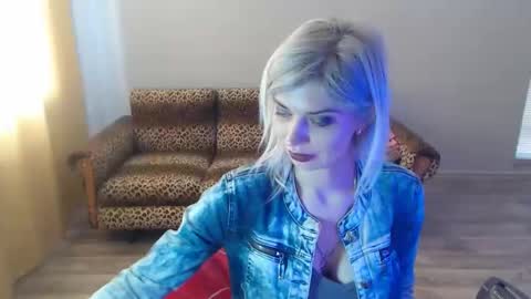 Snapshot of sexybeatriice chatting on 02/03/25, 11:09 sexybeatriice online show from 02/03/25, 11:09