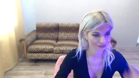 sexybeatriice online show from 11/06/25, 07:31