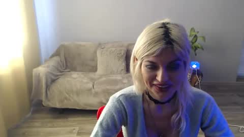 sexybeatriice online show from 03/08/26, 07:45