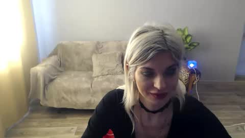 sexybeatriice online show from 03/15/26, 07:25