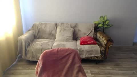 sexybeatriice online show from 08/05/26, 06:27