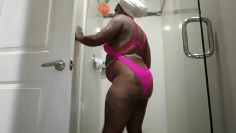 sexybella81 online show from 07/24/26, 11:19