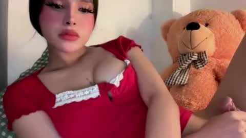 Snapshot of sexybite1 chatting on 09/21/25, 10:06 Seraphina Blaze online show from 09/21/25, 10:06