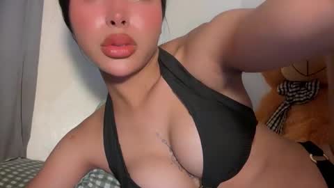 Snapshot of sexybite1 chatting on 10/29/25, 09:00 Seraphina Blaze online show from 10/29/25, 09:00