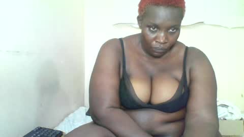 Snapshot of sexyblackberry7 chatting on 07/06/26, 07:16 MAUREEN online show from 07/06/26, 07:16
