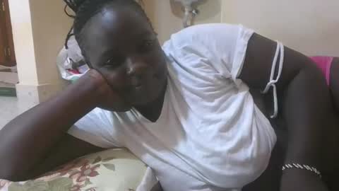 Snapshot of sexyblackgal10 chatting on 11/08/25, 09:09 sexyblackgal10 online show from 11/08/25, 09:09