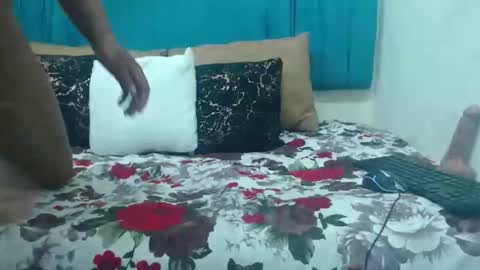 Snapshot of sexyboobsx2 chatting on 09/26/25, 09:57 sexyboobsx2 online show from 09/26/25, 09:57