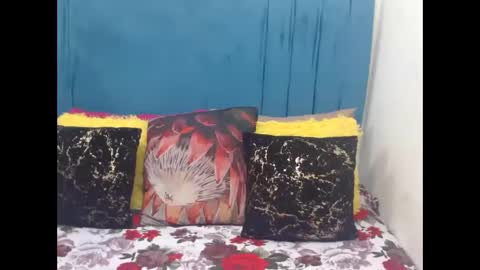 Snapshot of sexyboobsx2 chatting on 10/18/25, 04:41 sexyboobsx2 online show from 10/18/25, 04:41