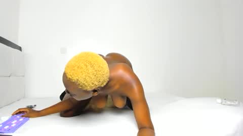 sexybootydoll online show from 04/30/26, 08:15