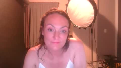 sexybriiiixoxox online show from 05/05/26, 04:42