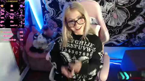 Carrie online show from 01/02/25, 08:39