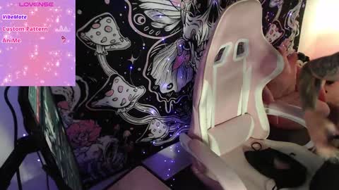 Carrie online show from 02/10/25, 06:31