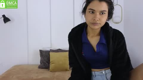 chanell and yina online show from 02/04/26, 01:28