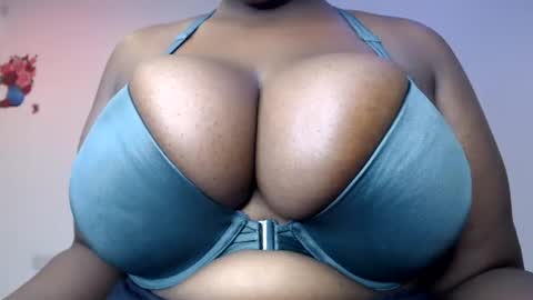 sexychocco online show from 06/14/26, 11:56
