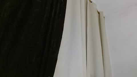 Eva online show from 02/16/25, 08:22