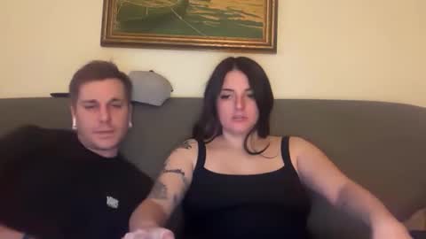 sexycouple41110 online show from 03/03/26, 05:02