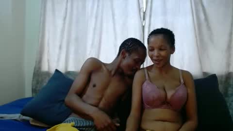 sexycouplexx01 online show from 05/07/26, 07:58