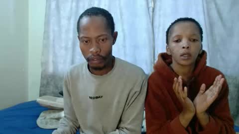 sexycouplexx01 online show from 05/10/26, 06:29